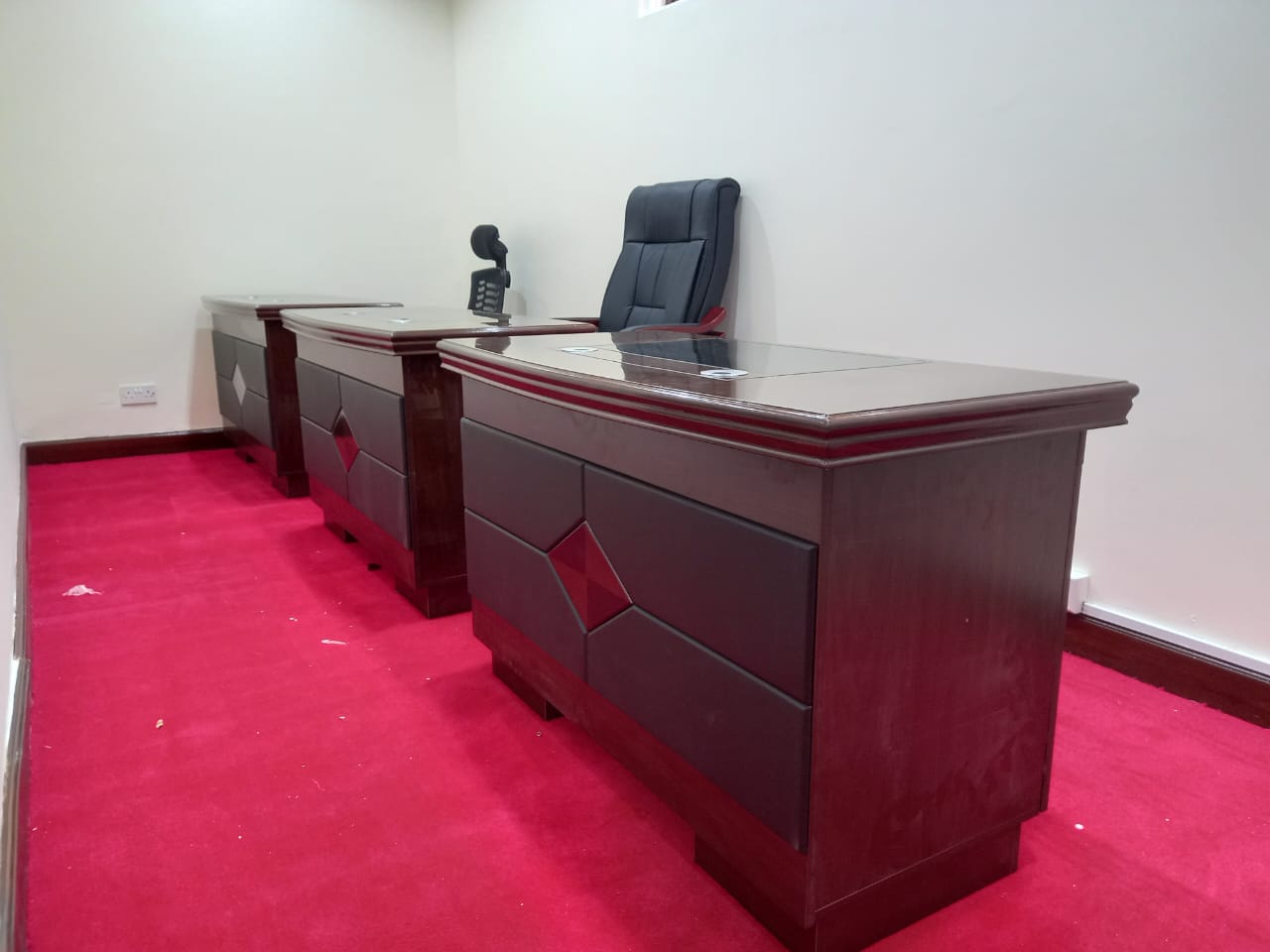 Corporate Personnel Task Desks