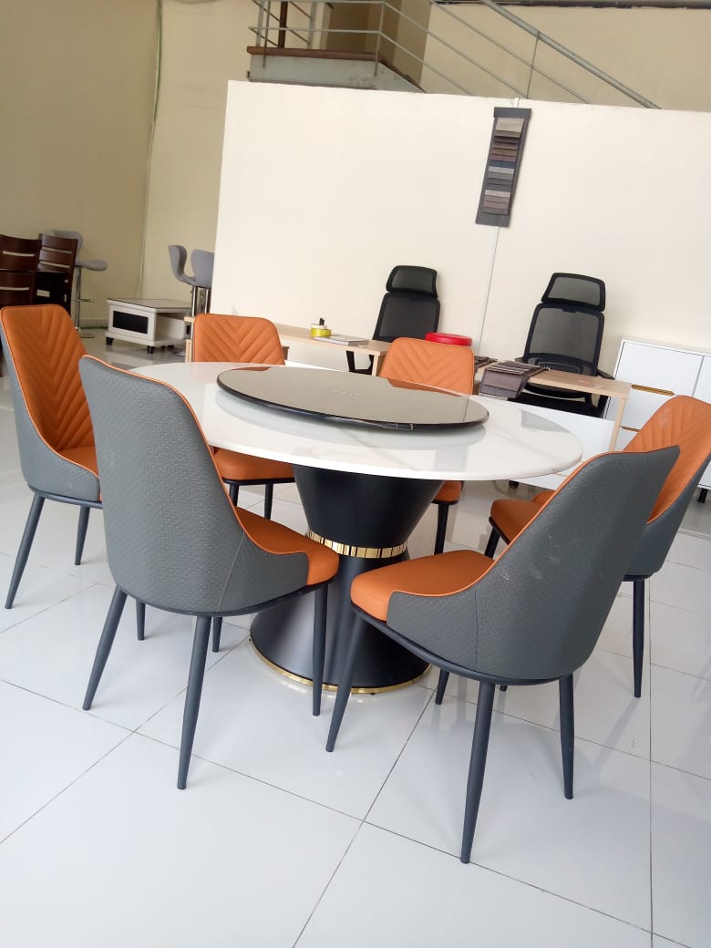 6-Seater Circular Marble Dining Set